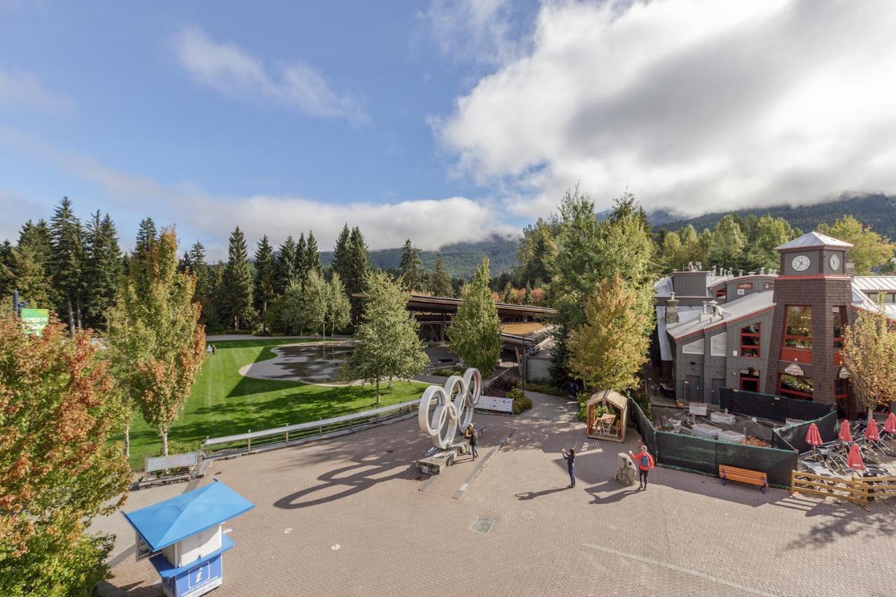 Tyndall Stone Lodge By Cozystay Signature Whistler Buitenkant foto
