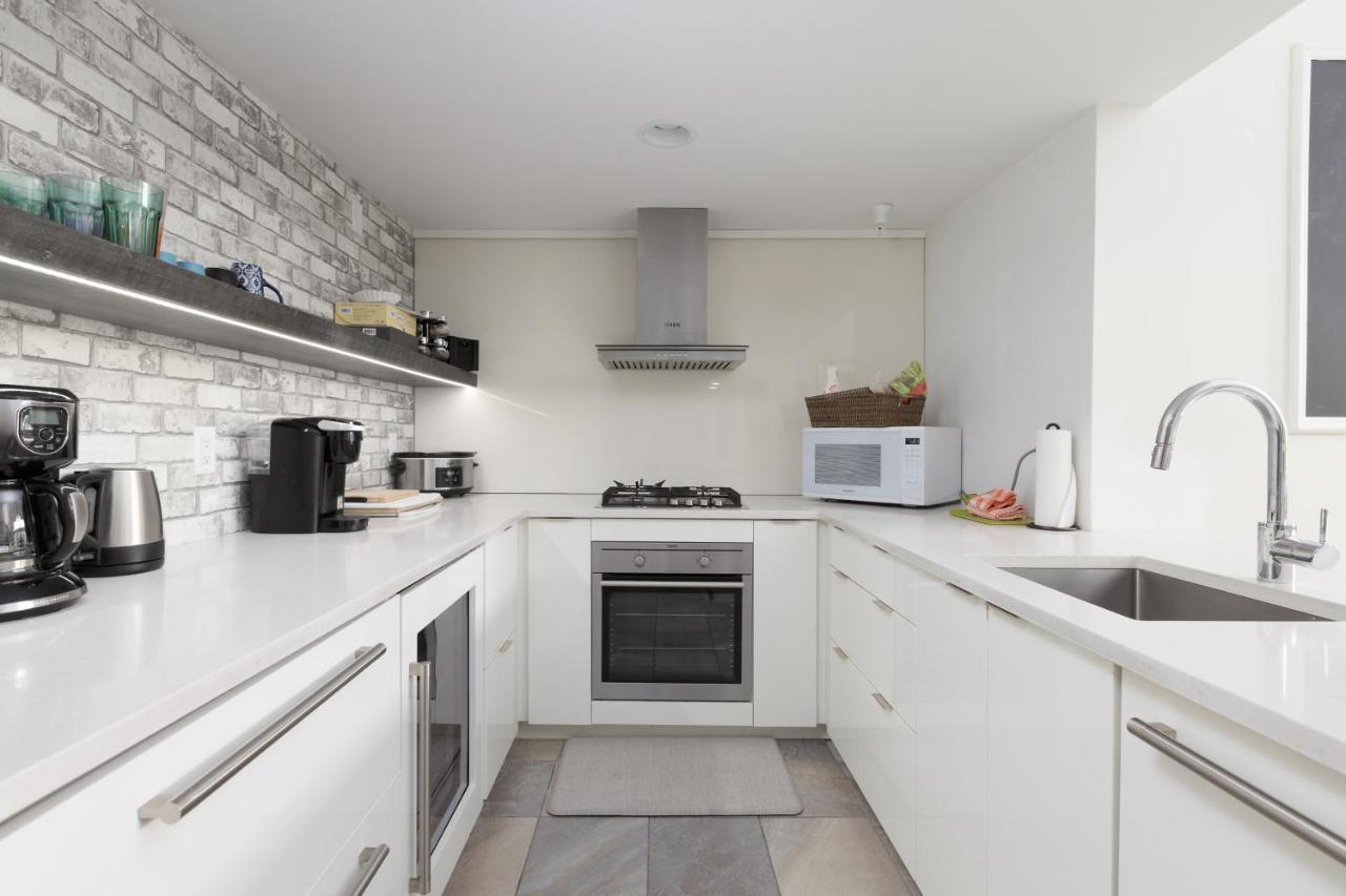 Tyndall Stone Lodge By Cozystay Signature Whistler Buitenkant foto