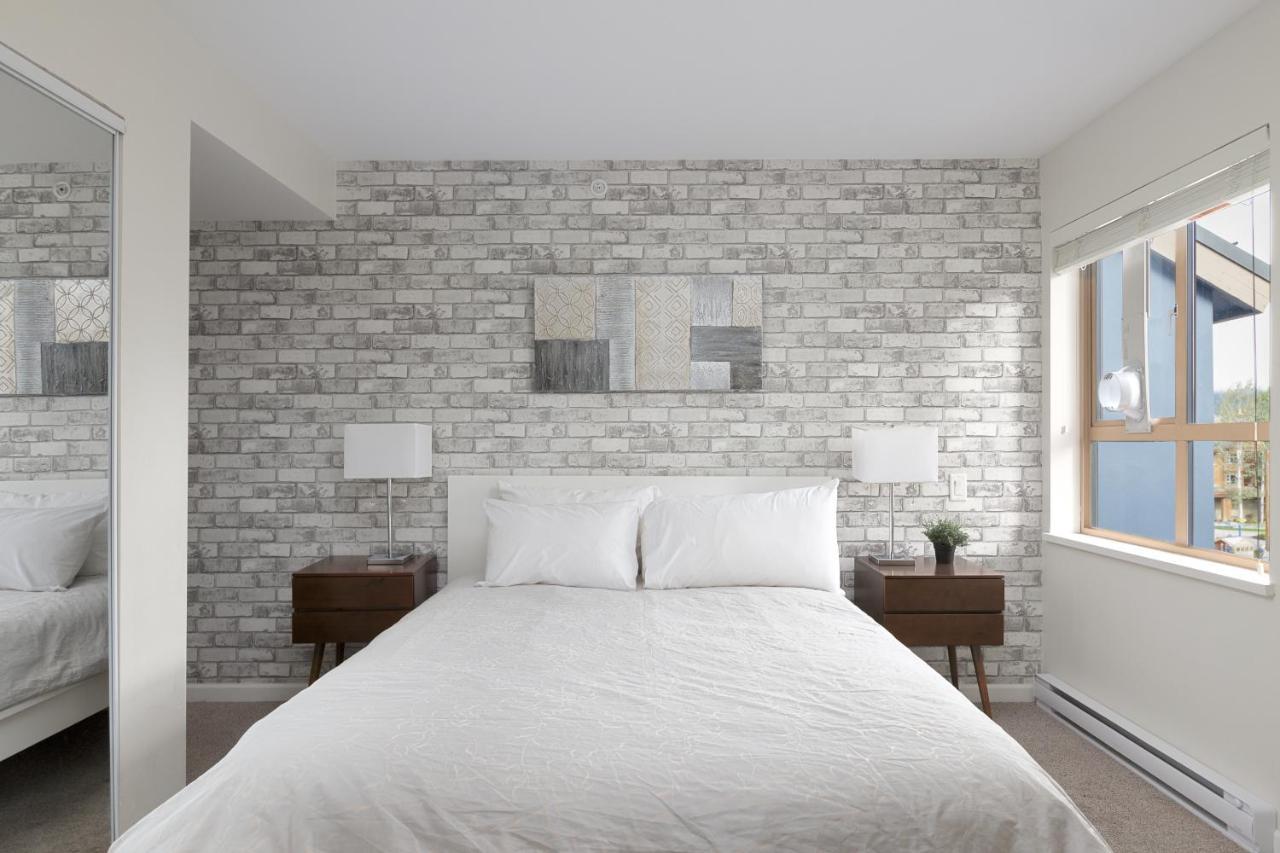 Tyndall Stone Lodge By Cozystay Signature Whistler Buitenkant foto