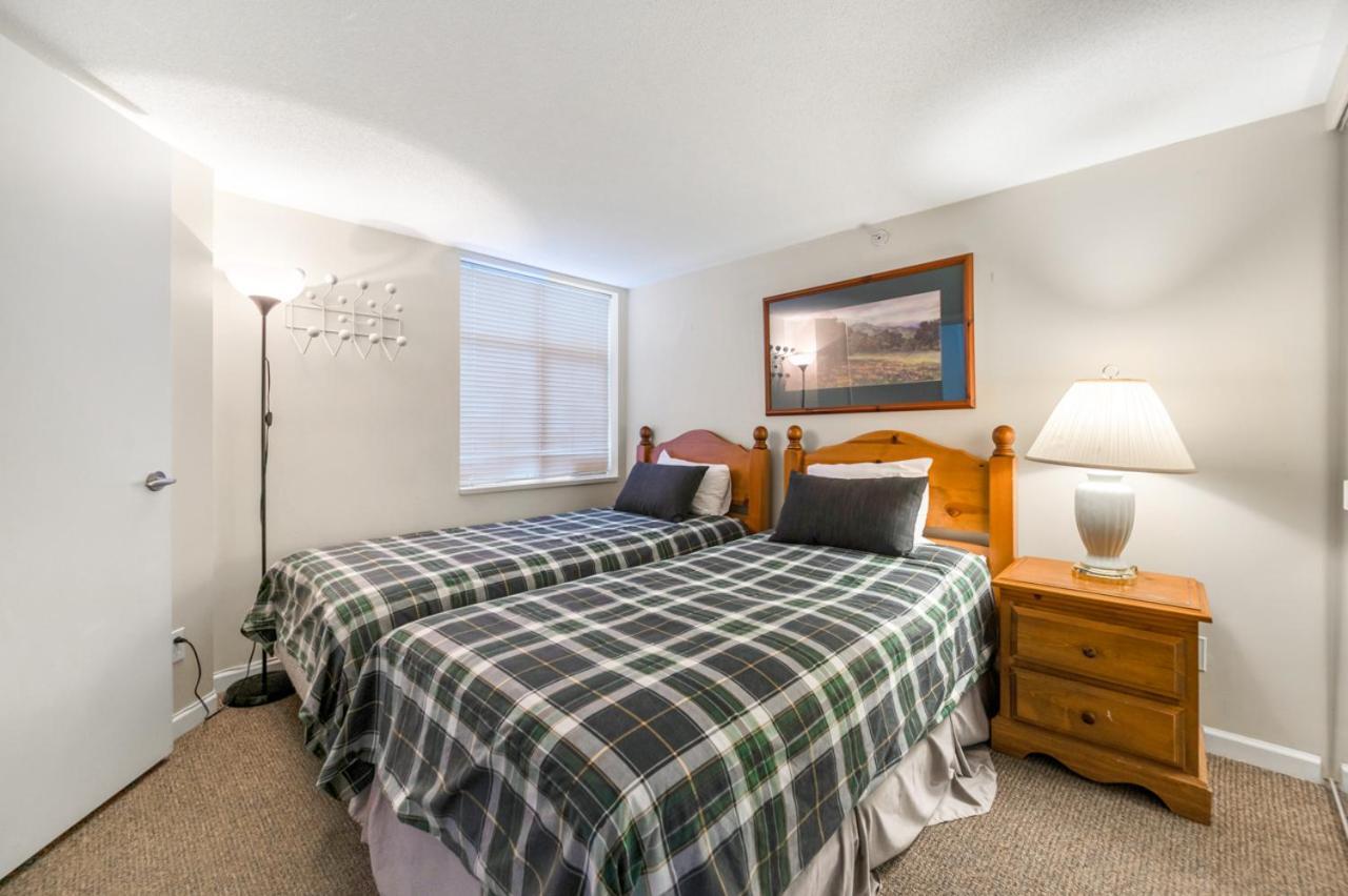 Tyndall Stone Lodge By Cozystay Signature Whistler Buitenkant foto