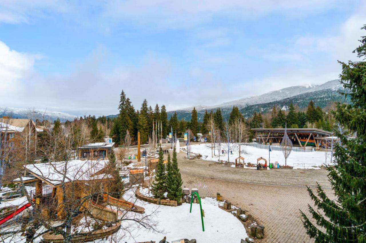 Tyndall Stone Lodge By Cozystay Signature Whistler Buitenkant foto