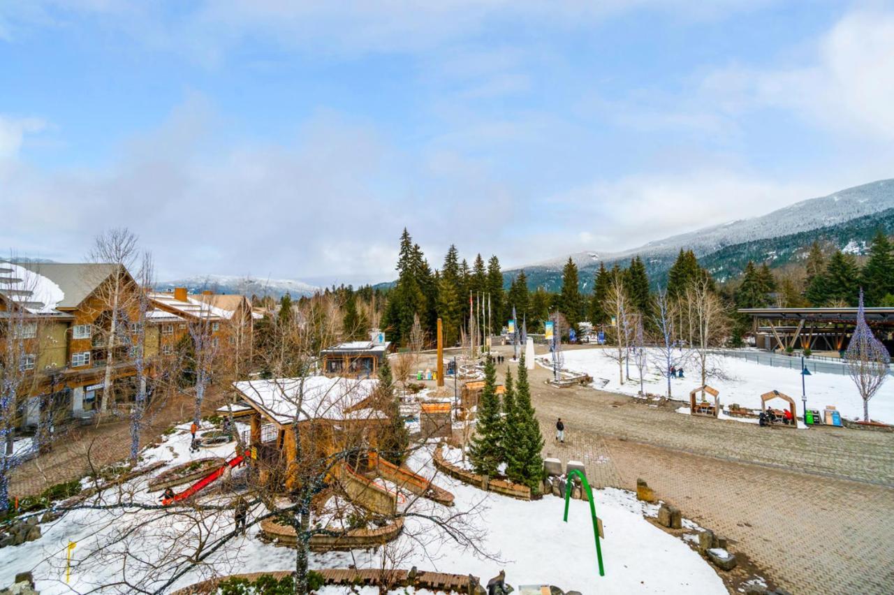 Tyndall Stone Lodge By Cozystay Signature Whistler Buitenkant foto